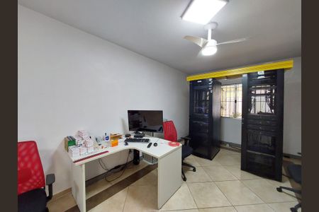 Casa à venda com 150m², 3 quartos e 2 vagasSala de Estar