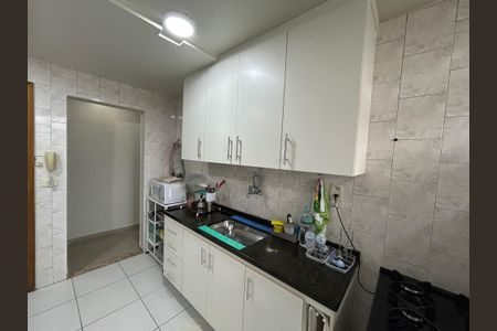 Apartamento à venda com 67m², 2 quartos e 1 vagaCozinha
