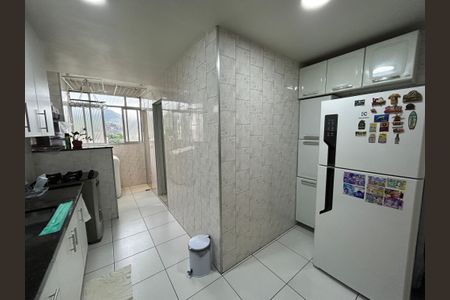 Apartamento à venda com 67m², 2 quartos e 1 vagaCozinha
