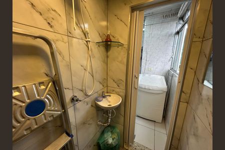 Apartamento à venda com 67m², 2 quartos e 1 vagaBanheiro de Serviço