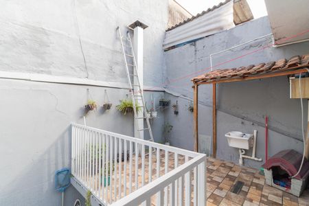 Casa à venda com 204m², 3 quartos e 2 vagasÁrea de Serviço