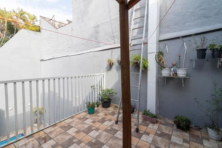 Casa à venda com 204m², 3 quartos e 2 vagasÁrea de Serviço