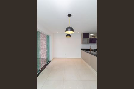 Casa à venda com 204m², 3 quartos e 2 vagasCopa