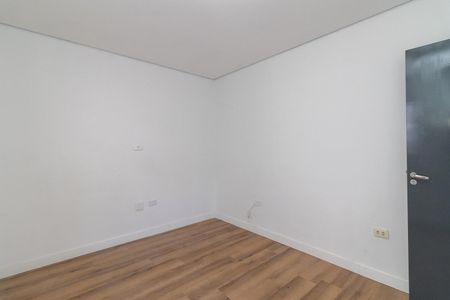 Casa à venda com 204m², 3 quartos e 2 vagasQuarto 03