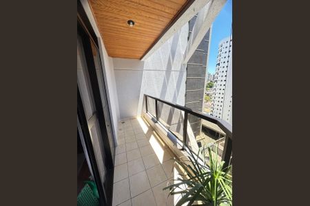 Sacada de apartamento à venda com 3 quartos, 92m² em Cambuí, Campinas