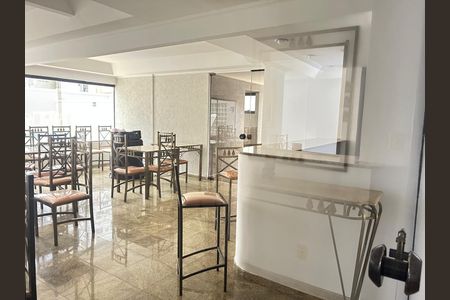 Apartamento à venda com 92m², 3 quartos e 2 vagas Apartamento à venda com 92m², 3 quartos e 2 vagasÁrea comum - Salão de festas