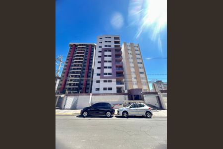 Apartamento à venda com 92m², 3 quartos e 2 vagas Apartamento à venda com 92m², 3 quartos e 2 vagasFachada do bloco