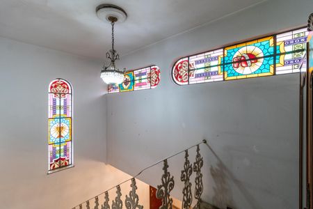 Casa à venda com 500m², 3 quartos e 6 vagas Casa à venda com 500m², 3 quartos e 6 vagasCorredor