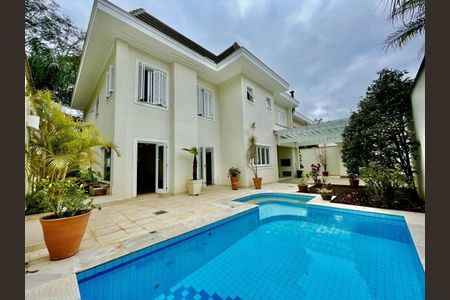 Casa à venda com 520m², 4 quartos e 6 vagas