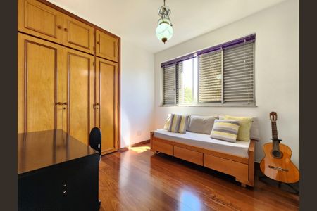 Apartamento à venda com 196m², 4 quartos e 2 vagas Apartamento à venda com 196m², 4 quartos e 2 vagasQuarto 3