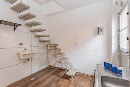 Cozinha e Área de Serviço de casa de condomínio para alugar com 2 quartos, 60m² em Saúde, São Paulo