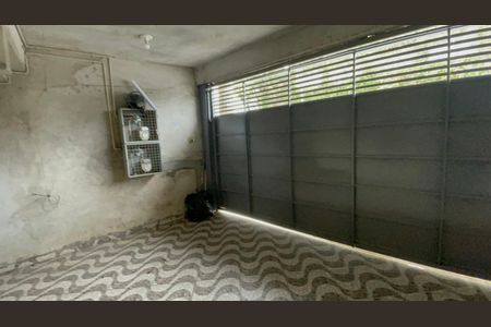 Casa à venda com 82m², 2 quartos e 1 vagaGaragem