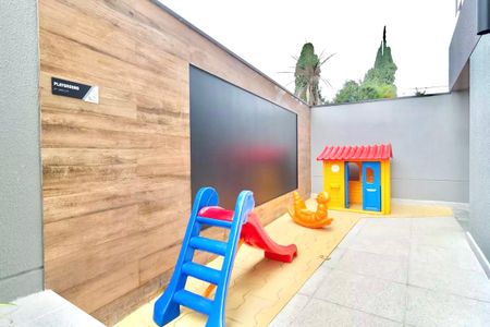 Apartamento à venda com 63m², 2 quartos e 1 vaga Apartamento à venda com 63m², 2 quartos e 1 vagaÁrea comum - Playground