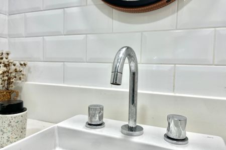 Apartamento à venda com 63m², 2 quartos e 1 vaga Apartamento à venda com 63m², 2 quartos e 1 vagaBanheiro Corredor