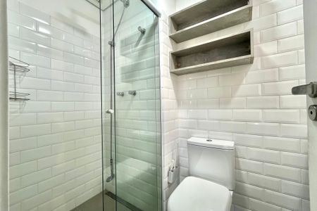 Apartamento à venda com 63m², 2 quartos e 1 vaga Apartamento à venda com 63m², 2 quartos e 1 vagaBanheiro Corredor
