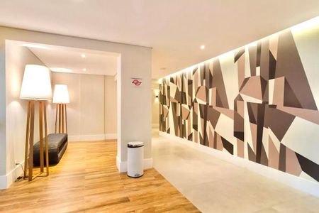 Apartamento à venda com 63m², 2 quartos e 1 vaga Apartamento à venda com 63m², 2 quartos e 1 vagaHall social