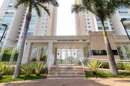 Apartamento à venda com 189m², 3 quartos e 3 vagasFachada