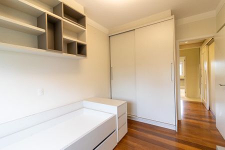 Apartamento à venda com 189m², 3 quartos e 3 vagasSuíte 2