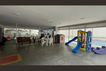 Apartamento à venda com 80m², 2 quartos e 1 vaga Apartamento à venda com 80m², 2 quartos e 1 vagaPlayground