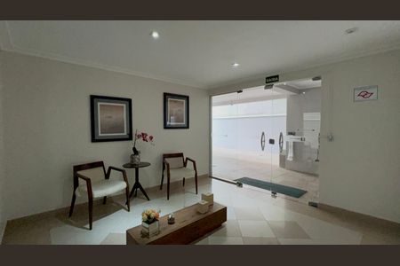 Apartamento à venda com 80m², 2 quartos e 1 vaga Apartamento à venda com 80m², 2 quartos e 1 vagaHall de entrada
