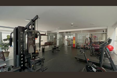 Apartamento à venda com 80m², 2 quartos e 1 vaga Apartamento à venda com 80m², 2 quartos e 1 vagaAcademia