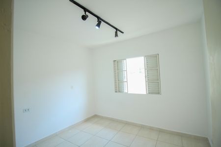 Casa para alugar com 3 quartos, 90m² em Chácara Mafalda, São Paulo