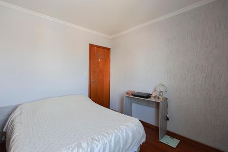 Apartamento à venda com 122m², 3 quartos e 2 vagas Apartamento à venda com 122m², 3 quartos e 2 vagasQuarto 1