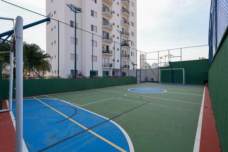 Apartamento à venda com 122m², 3 quartos e 2 vagas Apartamento à venda com 122m², 3 quartos e 2 vagasÁrea comum - Quadra esportiva