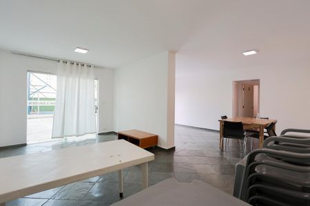 Apartamento à venda com 122m², 3 quartos e 2 vagas Apartamento à venda com 122m², 3 quartos e 2 vagasÁrea comum - Salão de festas