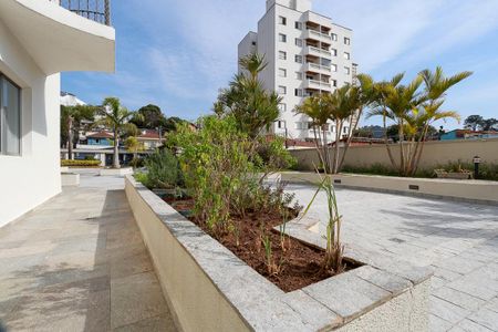 Apartamento à venda com 122m², 3 quartos e 2 vagas Apartamento à venda com 122m², 3 quartos e 2 vagasÁrea comum - Horta comunitária