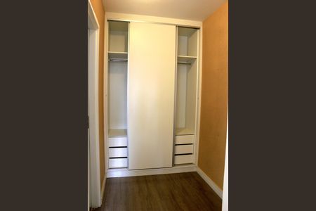 Apartamento para alugar com 70m², 2 quartos e 1 vagaSuíte