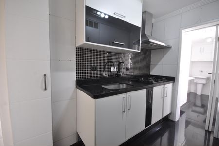 Apartamento à venda com 65m², 2 quartos e 1 vagaCozinha