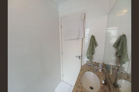 Apartamento para alugar com 86m², 2 quartos e 1 vaga Apartamento para alugar com 86m², 2 quartos e 1 vagaBanheiro 2