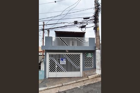 Casa à venda com 125m², 2 quartos e 2 vagasFachada 