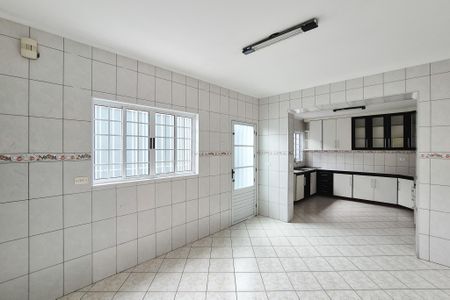 Casa à venda com 125m², 2 quartos e 2 vagasCozinha