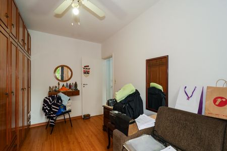 Casa à venda com 125m², 3 quartos e 2 vagas Casa à venda com 125m², 3 quartos e 2 vagasQuarto 1