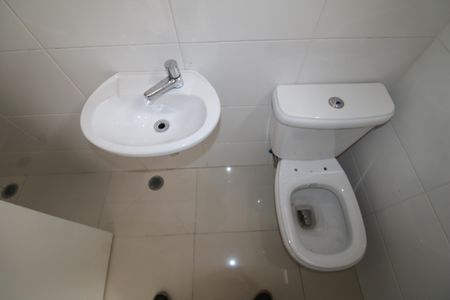 Apartamento à venda com 58m², 3 quartos e sem vagaBanheiro