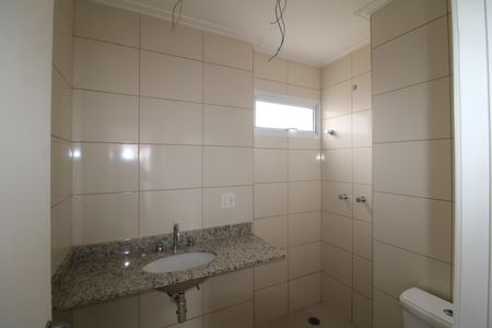 Apartamento à venda com 58m², 3 quartos e sem vagaBanheiro da Suíte