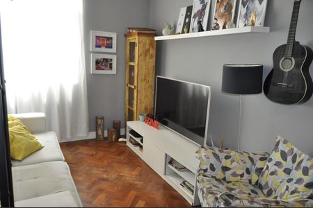 Sala de apartamento à venda com 2 quartos, 60m² em Riachuelo, Rio de Janeiro