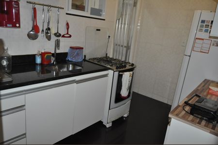 Apartamento à venda com 60m², 2 quartos e 1 vagaCozinha