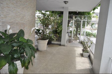 Apartamento à venda com 60m², 2 quartos e 1 vagaÁrea comum