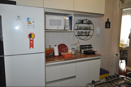 Apartamento à venda com 60m², 2 quartos e 1 vagaCozinha