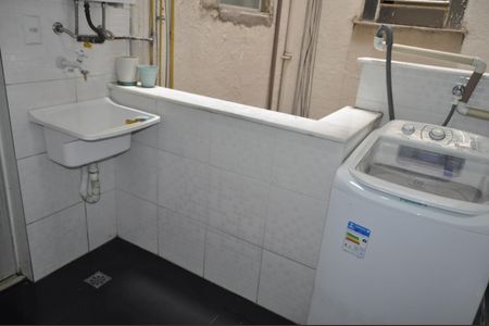 Apartamento à venda com 60m², 2 quartos e 1 vagaÁrea de Serviço