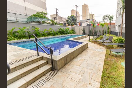 Apartamento à venda com 30m², 1 quarto e sem vagaÁrea comum - Piscina