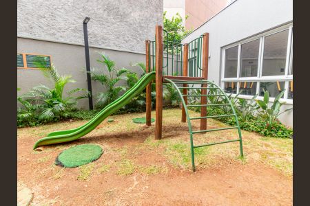 Apartamento à venda com 30m², 1 quarto e sem vagaÁrea comum - Playground