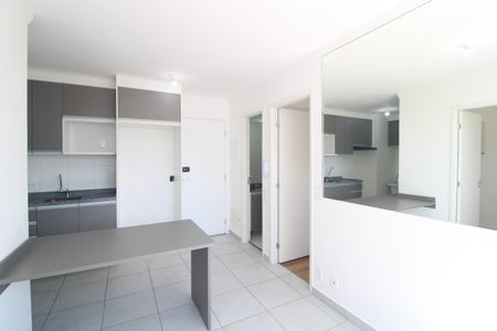 Sala de apartamento para alugar com 2 quartos, 34m² em Jardim Taquaral, São Paulo