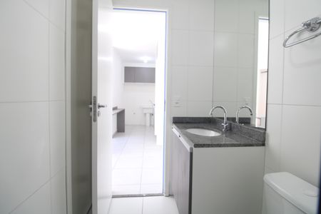 Apartamento para alugar com 34m², 2 quartos e 1 vagaBanheiro Social