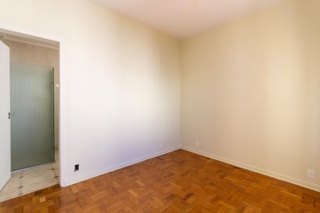 Apartamento para alugar com 142m², 3 quartos e 2 vagas Apartamento para alugar com 142m², 3 quartos e 2 vagasSuíte