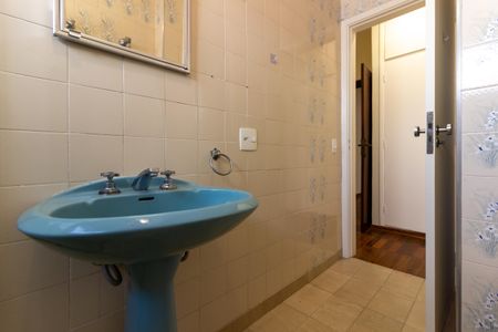 Apartamento para alugar com 142m², 3 quartos e 2 vagas Apartamento para alugar com 142m², 3 quartos e 2 vagasBanheiro