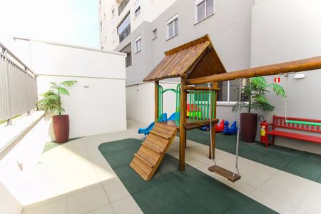 Apartamento à venda com 48m², 2 quartos e sem vagaÁrea comum - Playground